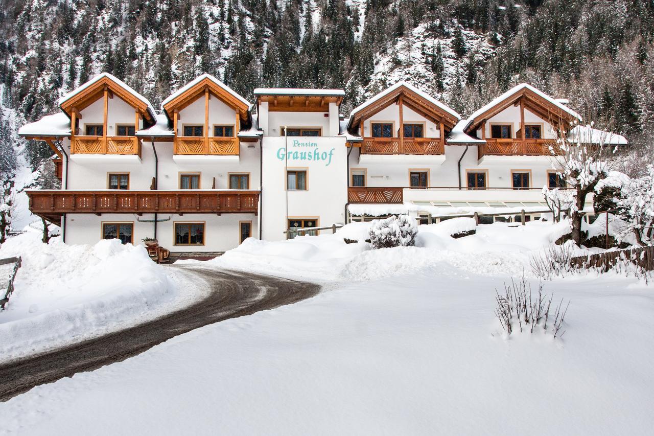 Graushof Hotel วัล ดิ วิซเซ ภายนอก รูปภาพ